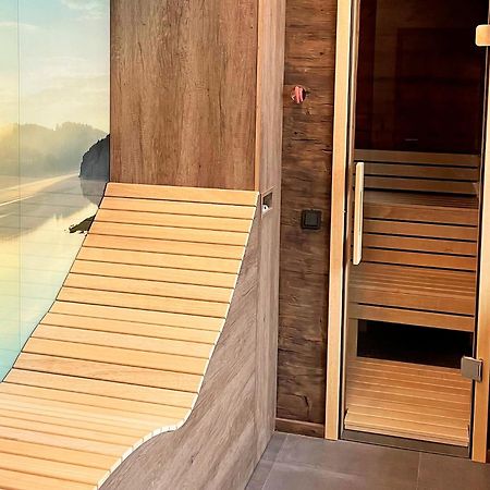 Strandberg'S Ursprung: Spa & Kitchen برونلاغ المظهر الخارجي الصورة
